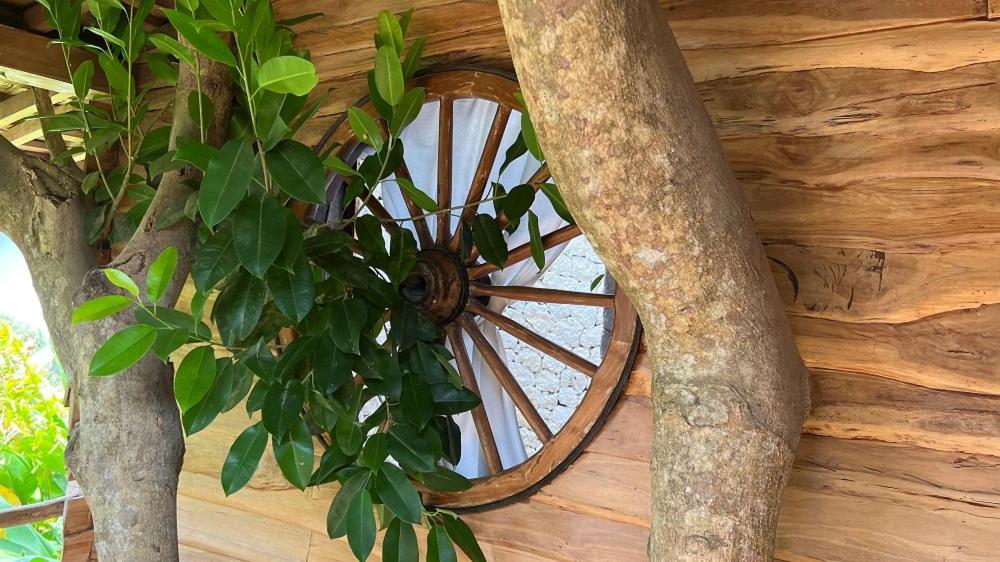 Villa Roots Tree House à Uluwatu Chambre photo